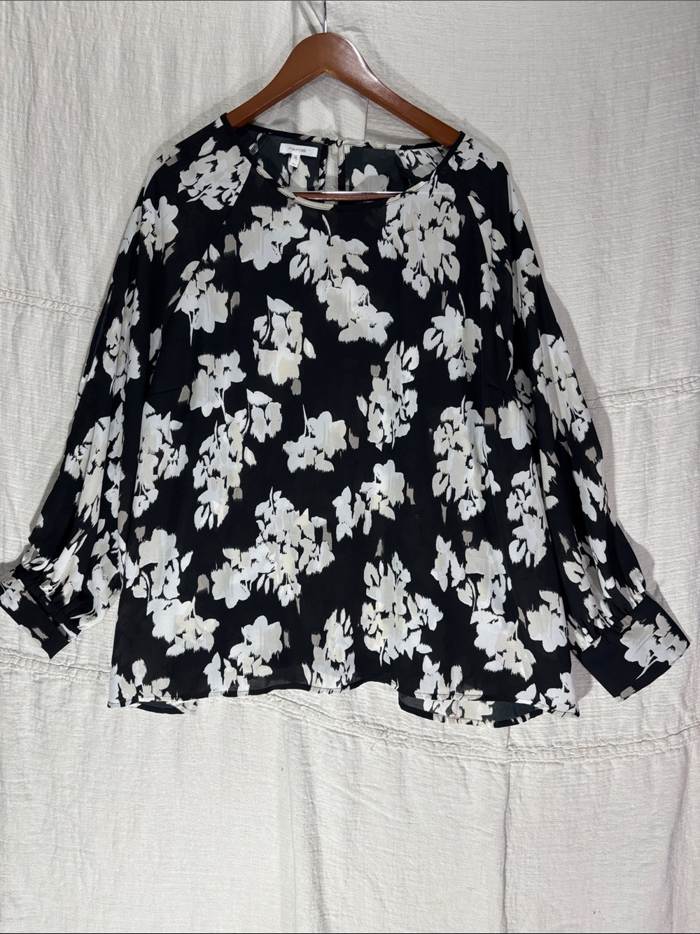 Maurices Black White Floral Blouse Plus Size 3X Flowy Long Sleeve Boho Career